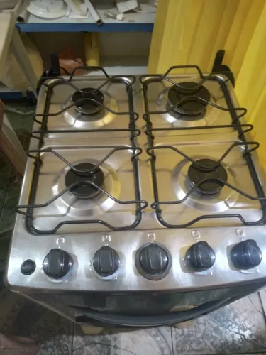 Fogão muito bom ! Em bom estado! E baratinho!