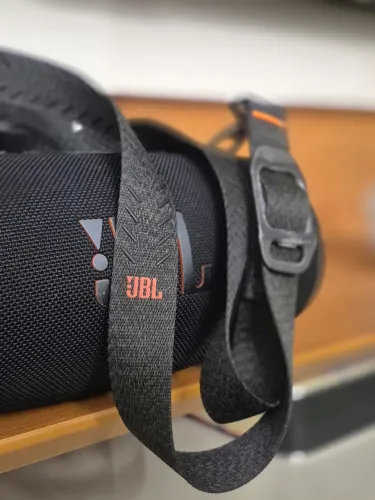 Caixa som bom box jbl x treme 3 