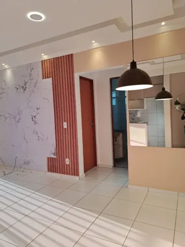 Passo a chave no condominio no Jardins do turu I,dois quartos, dois banheiros...