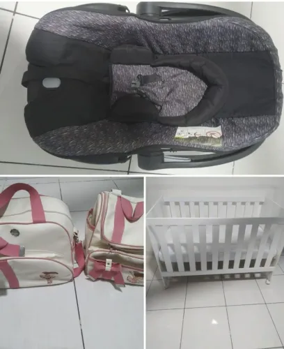 Vende-se berço250,00 bebe,conforto50.00 e bolsas infantil feminina 150