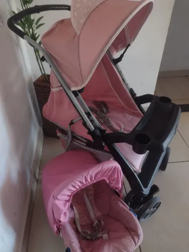 Carrinho+ bebê conforto