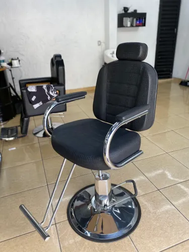 CADEIRA DE BARBEIRO A VENDA!!!