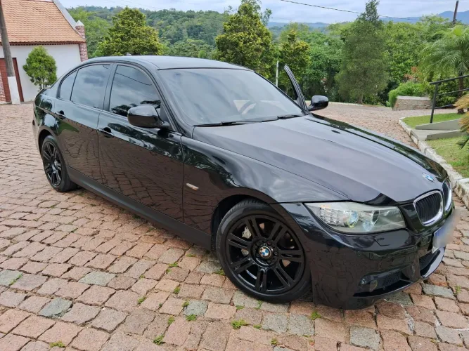BMW 318I A 2.0 16V 136cv 5P 2012