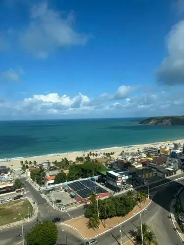 Apartamento com 2 quartos em Ponta Negra - Natal - RN, há poucos metros da praia e com vis