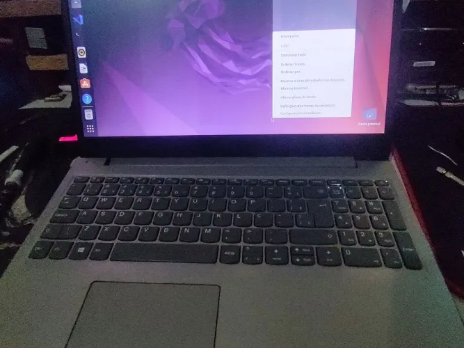 Notebook Lenovo Ryzen 5 + monitor 20"