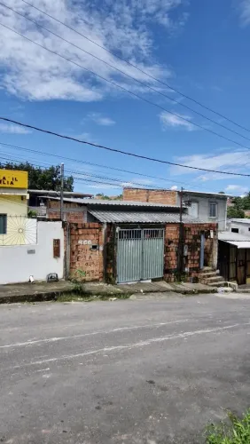 Casa c/ Terreno Grande no Campos Sales - Perto da UPA e Feira