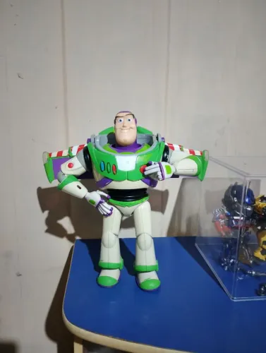 Buzz Lightyear signature 