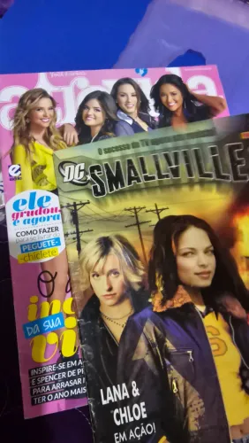 Duas revistas anos 2000 e 2010