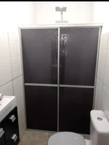Box de acrílico para banheiro.