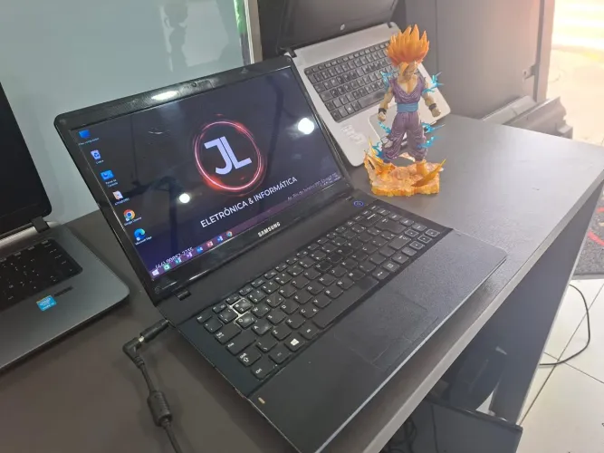 Notebook Samsung/ 6GB