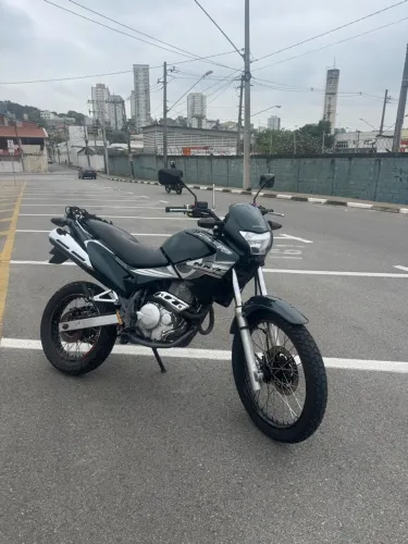Honda nx4 Falcon (leia a descrição)