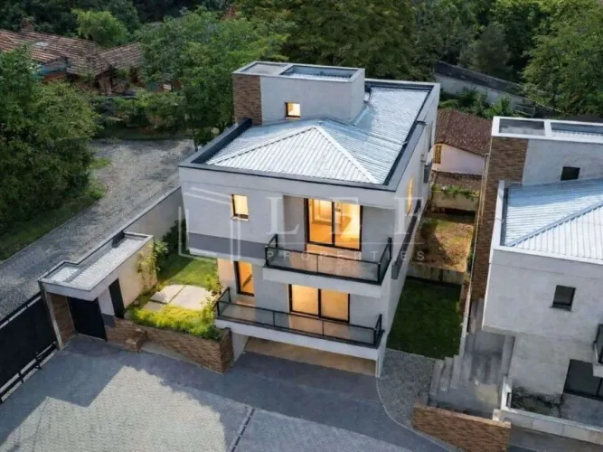 Casa em Condomínio à Venda | Condomínio Taguaí Gardens