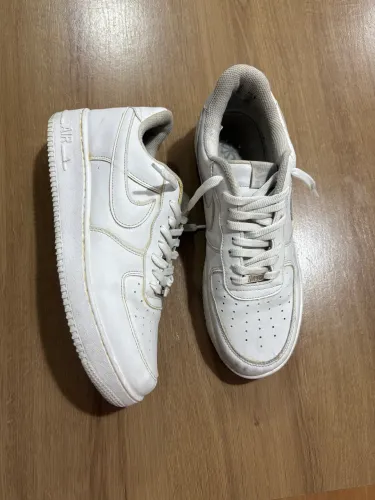 NIKE AIR FORCE 1 BRANCO TAMANHO 42 AF1 BRANCO TÊNIS NIKE AIR FORCE ONE MASCULINO