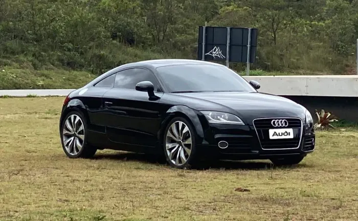 Audi TT 2.0 16V TFSI S-tronic 2011