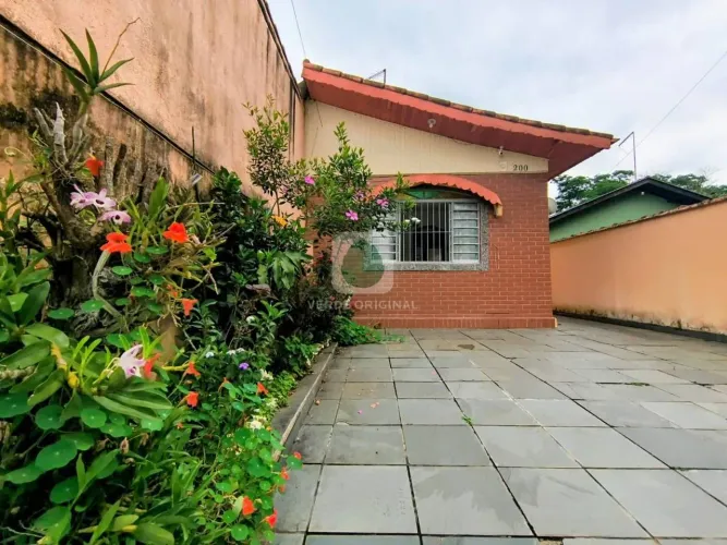 Casa com 2 dormitórios para alugar, 120 m² por R$ 2.800,00/mês - Centro - São Bento do Sap