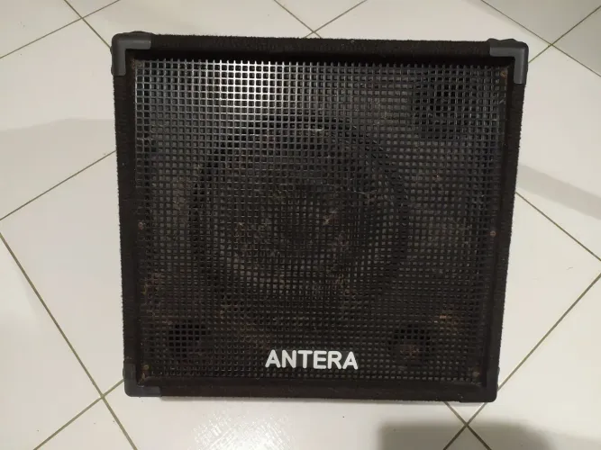Caixa som Retorno Antera