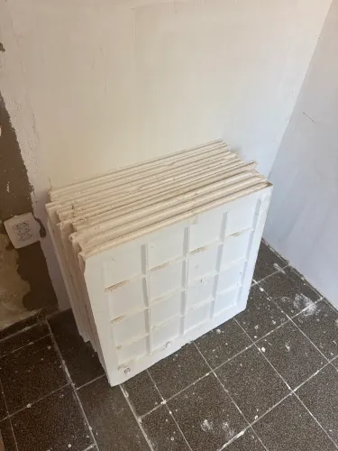 9 placas de gesso para teto 60x60 - para doação