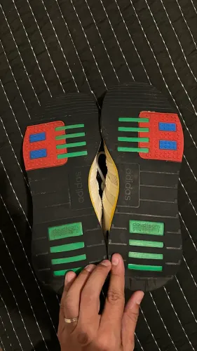 Adidas x LEGO Racer TR21 44 BR