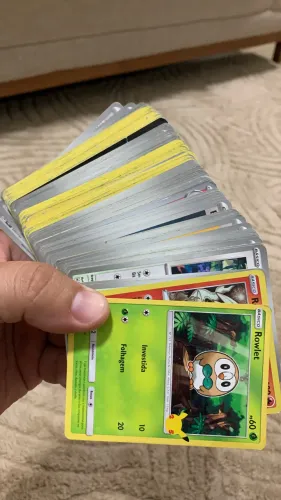 118 Cartas Pokémon TROCO EM FIGURINHA DA COPA