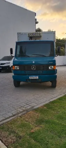MERCEDES-BENZ 710 ? BAÚ FRIO!<br>