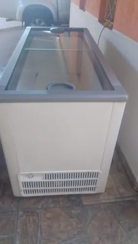 Freezer Horizontal - 503 litros - Porta de vidro 