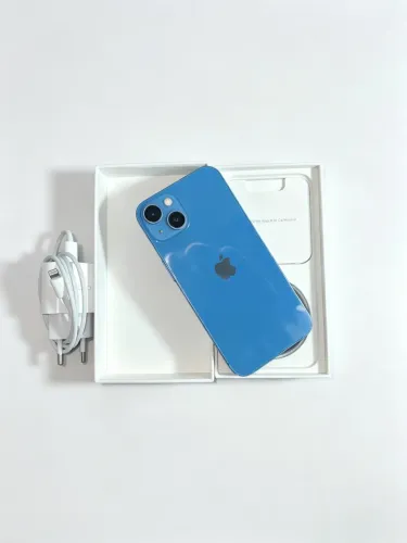 IPHONE 13 azul com tela frontal trincada - 128gb