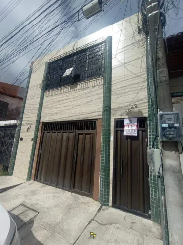 Jardim Cearense Casa Altos 132m² com 3 Quartos, sendo 2 suítes, Sala ampla, varanda, Cozin