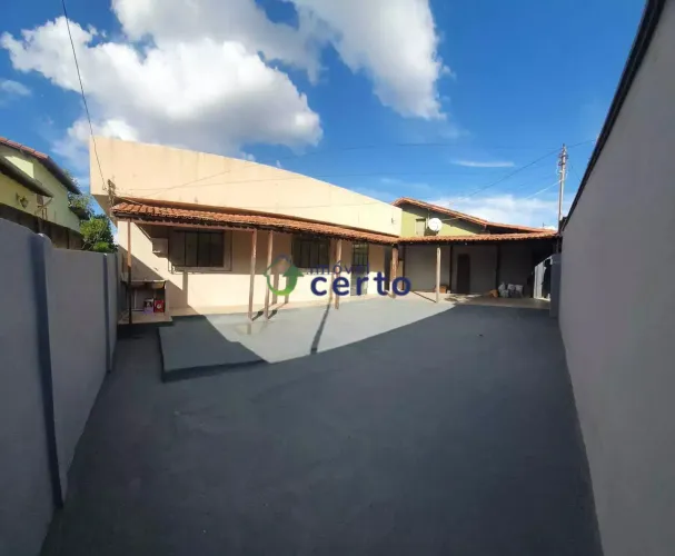 Casa com 3 quartos à venda em Belo Horizonte