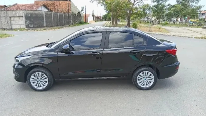 Fiat Cronos Drive 1.0 6V 2024