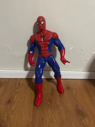 Boneco homem aranha