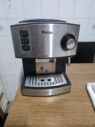 CAFETEIRA COFFE EXPRESS 15 BAR PHILCO