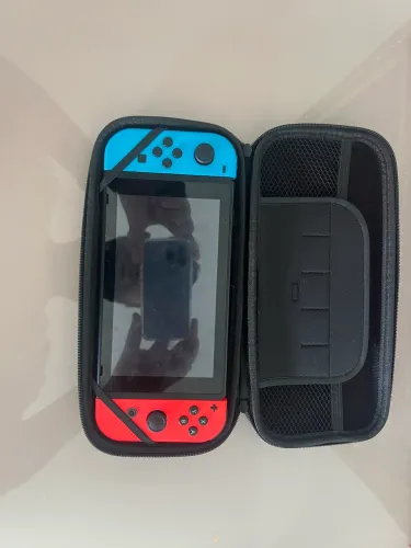 NINTENDO SWITCH - VENDO OU TROCO!