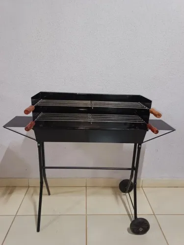 Churrasqueira pra Espetinho na 18