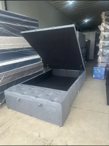 Box baú novos embalados de fábrica !