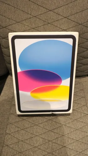 Apple Ipad 11 2025 128gb (A16) - LACRADO + 1 Ano Garantia Apple - Azul
