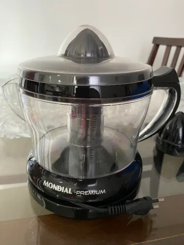 Espremedor de Frutas Mondial Premium Preto - 110V