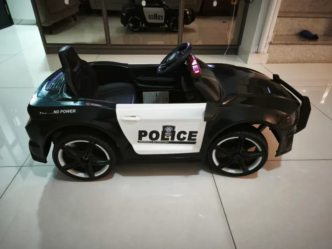 Carro da Polícia 12v Com Controle Remoto Baby Style