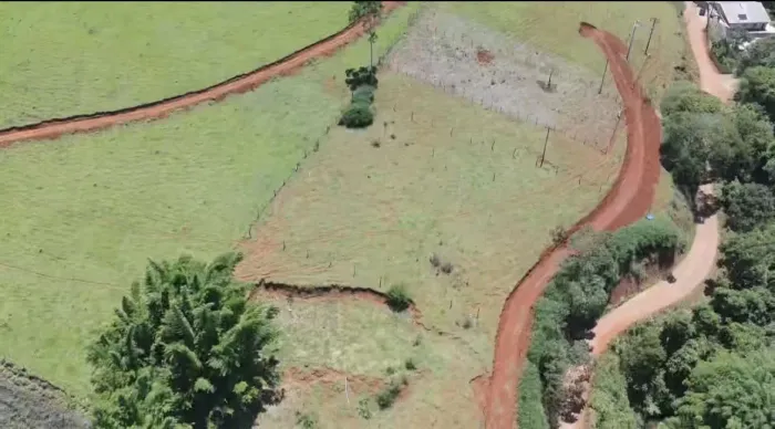 VENDE SE TERRENO EM SANTO ANTÔNIO DO PINHAL