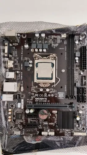 Placa-Mãe Gigabyte GA-H110M-H (Bios atualizada para 7a geração) LGA1151