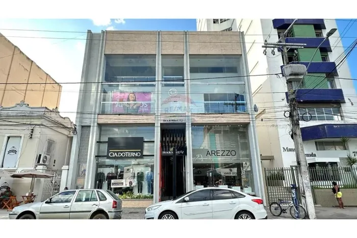 "Aluguel: Ponto Comercial na Av. Rio Branco, Jequié"