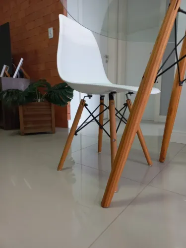 Cadeira Charles Eames Eiffel | Madeira Clara