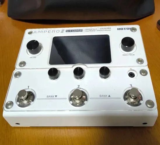 Ampero 2 Stomp + Protetor MJM Praise + Presets