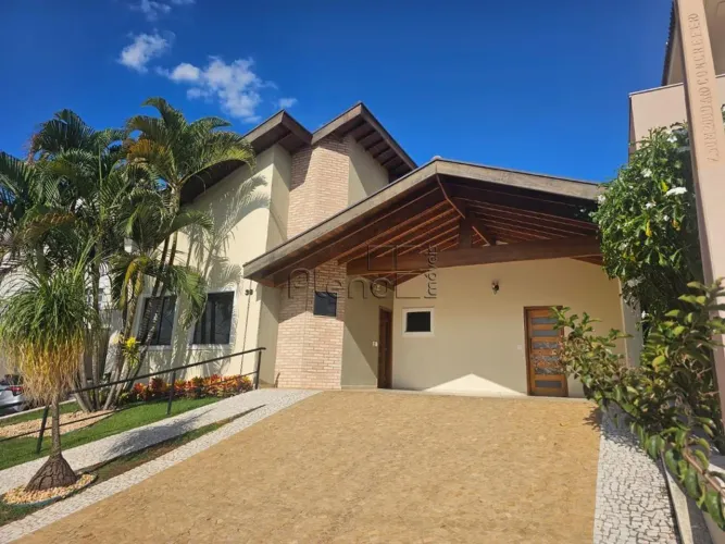 Casa à venda em Indaiatuba, Vila Suíça, com 3 suítes, com 214 m², Jardim Residencial da Vi