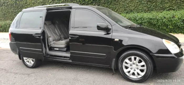 Kia Motors Carnival EX 3.8 V6 24V 242cv Aut. 2009