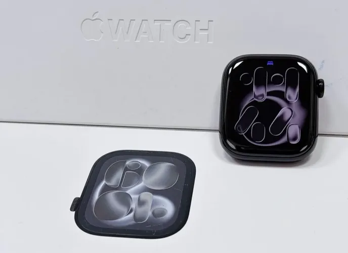 Apple Watch Series 11 42mm 
