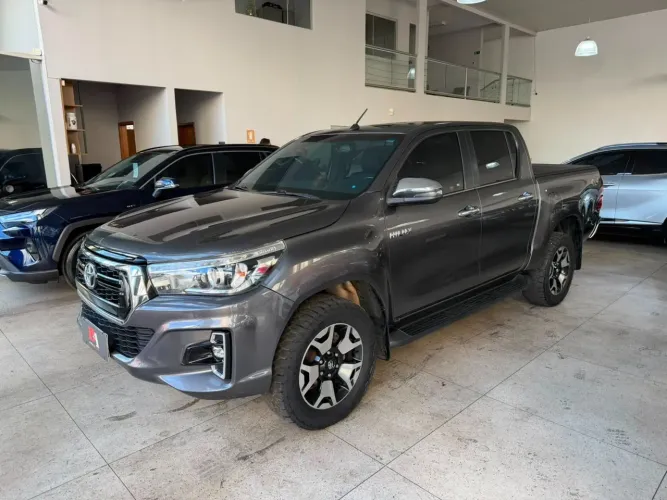 Toyota Hilux CD SRX 4X4 2.8 TDI 16V Diesel Aut. 2020