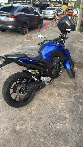 YAMAHA FZ 250