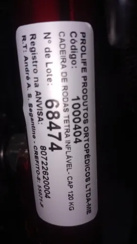 Vendo cadeira de rodas 5 posições