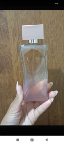Essencial tradicional feminino 