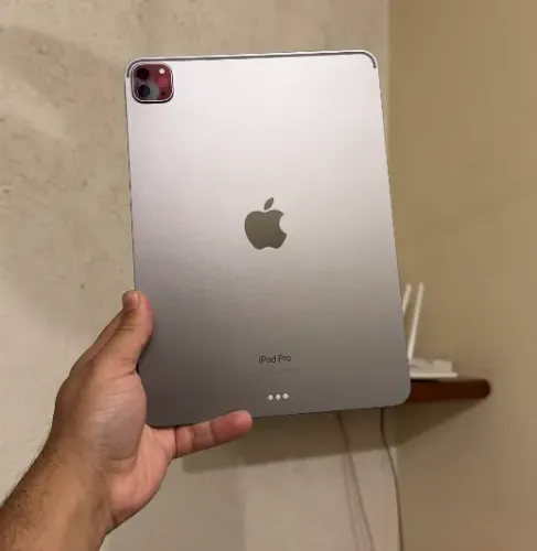 iPad Pro 128GB M2 (4 geração)